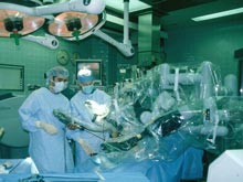 Прорыв в медицине: врачи проводят операции без единого разреза