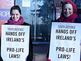 Страсбургский трибунал обвинил Ирландию в нарушении прав женщин на аборт