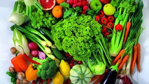 Как правильно покупать свежие овощи и зелень? 