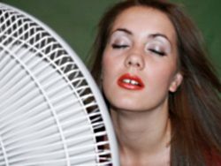 Ученые доказали, что вентиляторы не спасают от жары