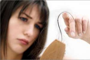 Наращенные волосы вызывают потерю собственных волос у молодых девушек