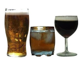 Британский парламент решил ограничить минимальную стоимость спиртного