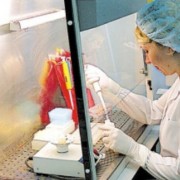 В Рф созданы все предпосылки для включения вакцинопрофилактики рака шейки матки в Национальный календарь профилактич