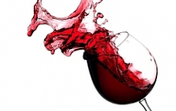 Красное вино обеспечивает защиту кишечника от рака