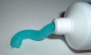 Впервые в России! Одноразовые зубные щетки поставят в стоматологии 