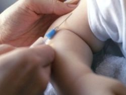 Роспотребнадзор призывает прививать детей от полиомиелита