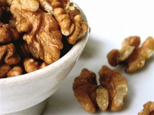 Орехи улучшают здоровье сердца и снижают вес 