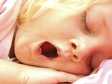 Сказки заместо телевизора и газировки - рецепт здорового детского сна