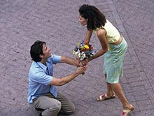 Мужчины более романтичны, чем женщины, выяснили социологи