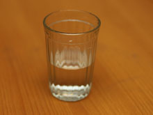 Чистая питьевая вода может вызвать болезнь Альцгеймера