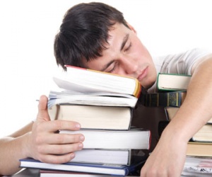 Сон улучшает воспроизведение плохо выученного материала