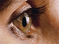 Люди с глаукомой не могут совершать быстрые движения глазами
