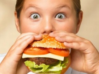 Ожирение мальчишек - подростков может стать следствием бесплодия и импотенции