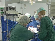 Российские хирурги пришили отпиленную руку после 15-тичасового ожидания