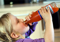 Потребление безалкогольных напитков не является основным фактором детской тучности