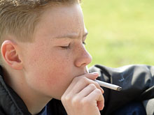 Наша родина заняла первое место в мире по числу курящих подростков