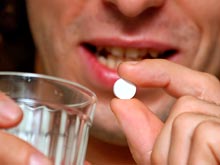 Регулярный прием аспирина снижает риск рака прямой кишки