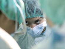 Британские трансплантологи теряют навыки из-за дефицита органов