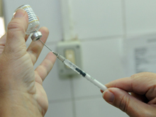 Вакцинация привела к развитию редкого иммунного заболевания у подростка