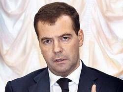 Медведев: надо развивать систему передвижных медцентров