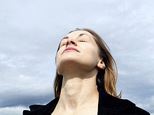 Дыхательные техники убирают симптомы менопаузы