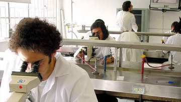 Израильские ученые нашли способ борьбы с супербактериями
