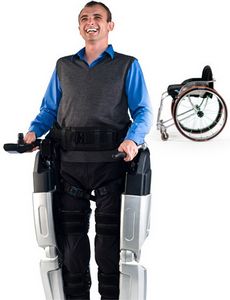 Роботизированный экзоскелет вернул парализованным пациентам возможность ходить 