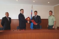 Медведев подписал закон о разработке центра по борьбе с незаконным оборотом наркотиков Медведев подписал закон о разработке центра по борьбе с незаконным оборотом наркотиков