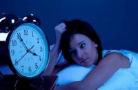 Недочет здорового сна в молодости повышает риск проблем с психикой