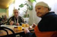 Россияне не хотят жить долго, опасаясь старости и бедности