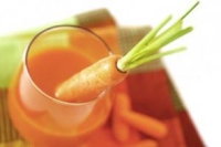 Морковный сок, как оказалось, может причинить вред организму