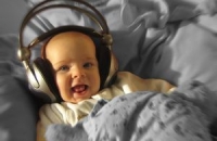 Патологию слуха у малышей теперь можно выявить в первые дни жизни