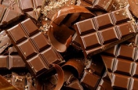 Шведские ученые растолковали, почему употребление темного шоколада обеспечивает профилактику сердечно-сосудистых заболевани