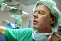 Датский «доктор членов» вновь сможет оперировать в Швеции