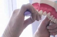 Как следует чистить зубы?