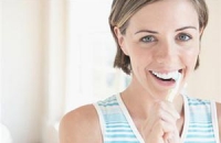 Зубные пасты с фтором беззащитны перед кариесом