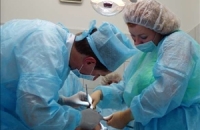 В Новосибирске врачи провели операцию ребенку, который находился в материнской утробе