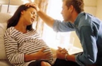 Во время беременности формируется связь между ребенком и отцом