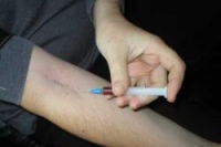 Ученые изобрели средство от героиновой зависимости Ученые изобрели средство от героиновой зависимости