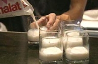 Молоко — лучший способ утолить жажду, показал анализ
