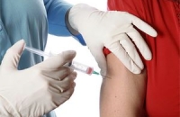 В Москве началась вакцинация взрослого населения против гриппа