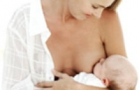 От гриппа грудных детей «убережет» иммунитет привитой мамы