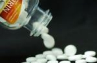 Прием малых доз аспирина снижает риск развития раковых опухолей