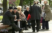 Мужчины по количеству догоняют женщин-долгожителей
