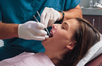 Регулярное посещение стоматолога предотвратит преждевременные роды