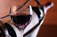 Ресвератрол в красном вине снимает негативные последствия образа жизни