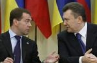 Медведев заявил о необходимости упорядочивать платную медицину