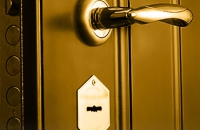 Двери для входа в дом – основная и надежная защита