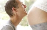 Для четверти мужчин симптомы беременности оказываются… заразными