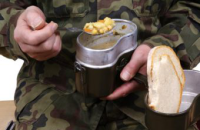 15 Солдат отравились обедом в Свердловской области